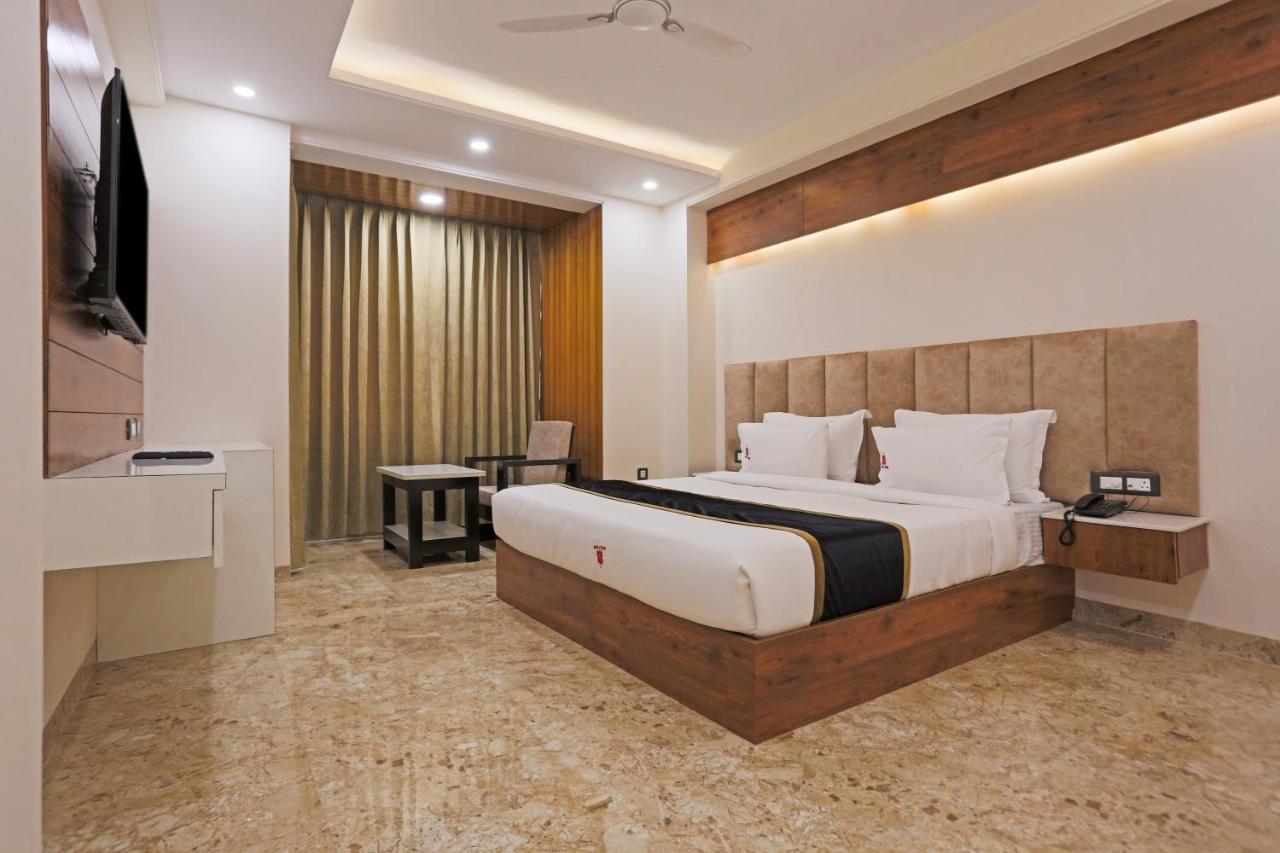 Hotel Deluxe Stay Inn - Near Delhi Airport Neu-Delhi Exterior foto