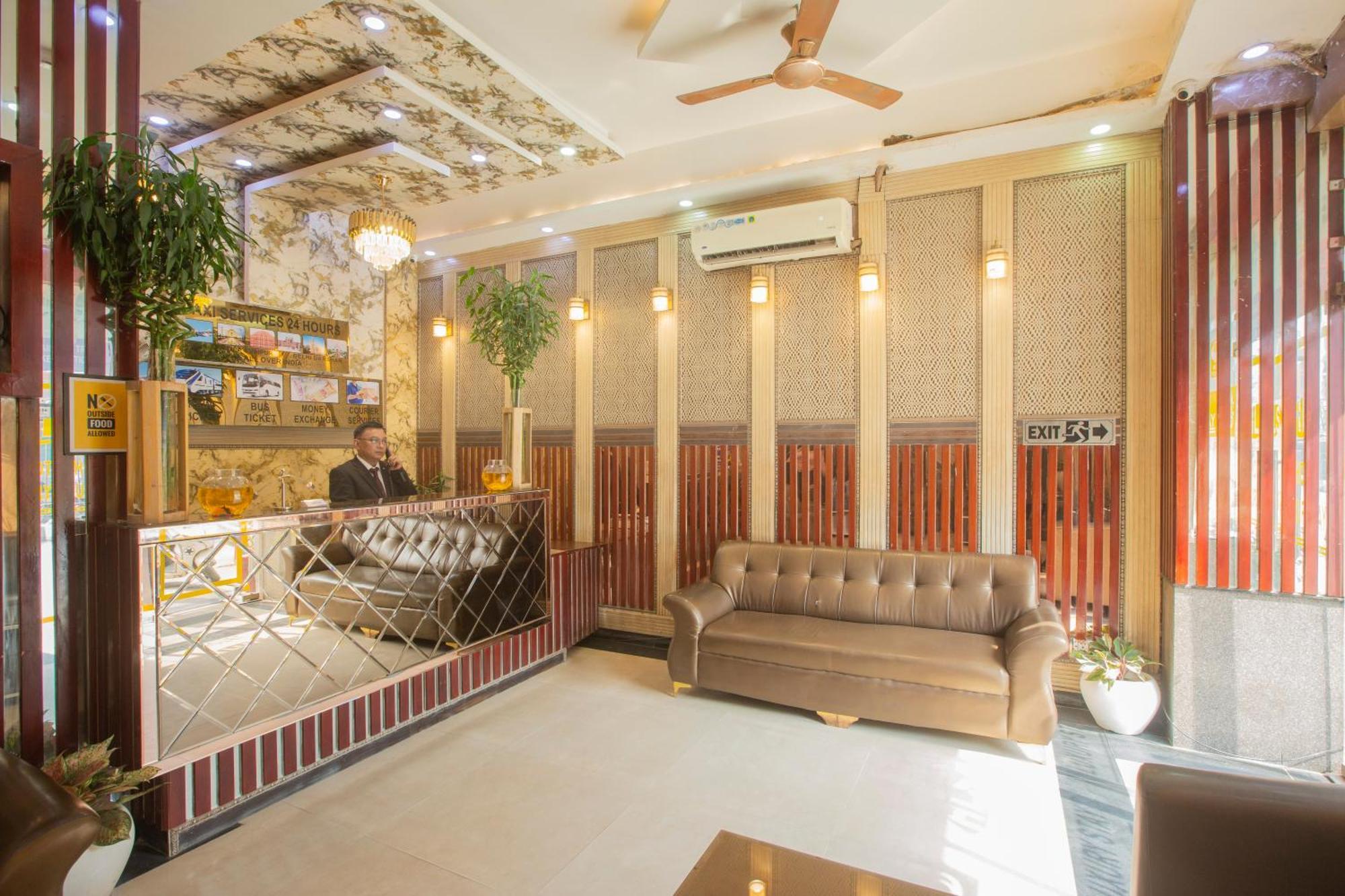 Hotel Deluxe Stay Inn - Near Delhi Airport Neu-Delhi Exterior foto